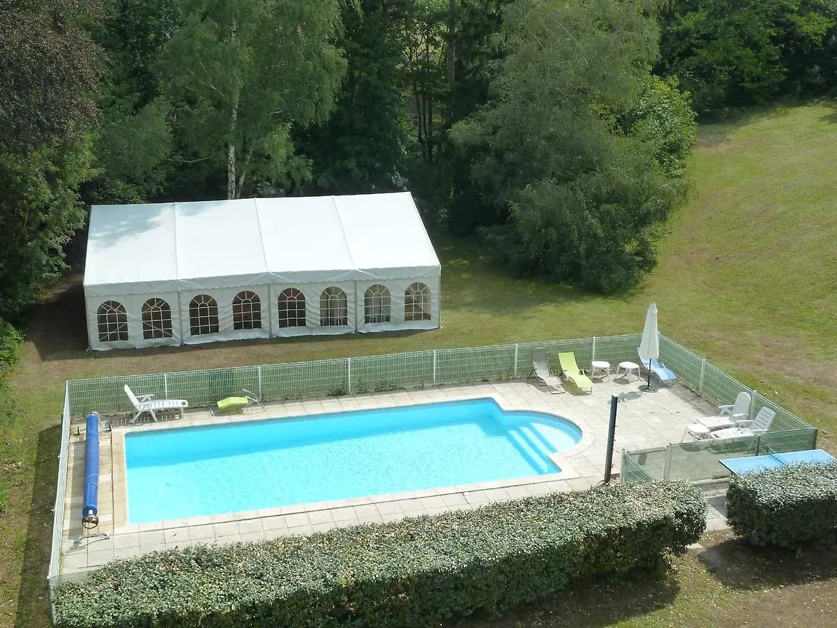 Les Chalets Du Domaine Des Soyeux Saint-Julien-Molin-Molette 0*,  France